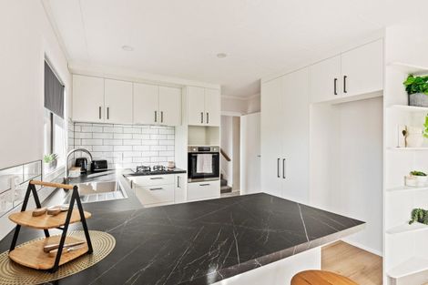 Photo of property in 7 Pukekohatu Street, Waitara, 4320