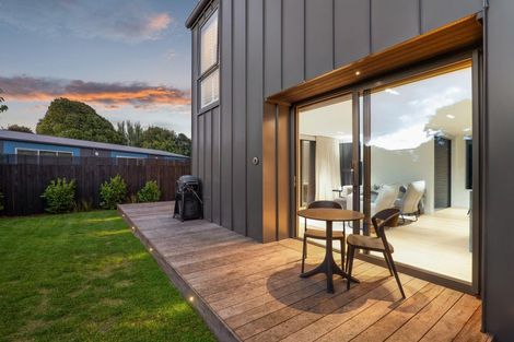 Photo of property in 2/105 Tomes Road, St Albans, Christchurch, 8052