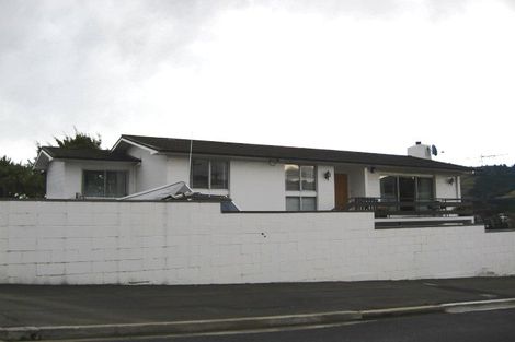 Photo of property in 203 Gladstone Road, Dalmore, Dunedin, 9010