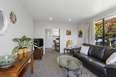 Photo of property in 2/1 Thornhill Place, Sockburn, Christchurch, 8042