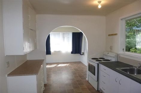 Photo of property in 32 Mimihau Grove, Wainuiomata, Lower Hutt, 5014