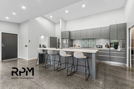 Photo of property in 82d Brooklands Road, Brooklands, New Plymouth, 4310