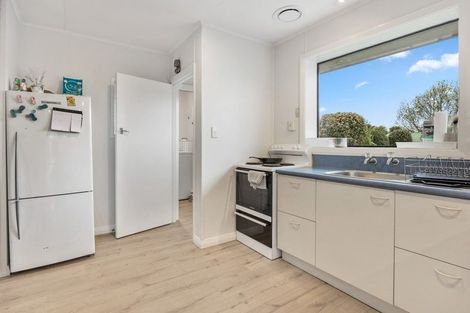 Photo of property in 8 Roslyn Avenue, Mairehau, Christchurch, 8052