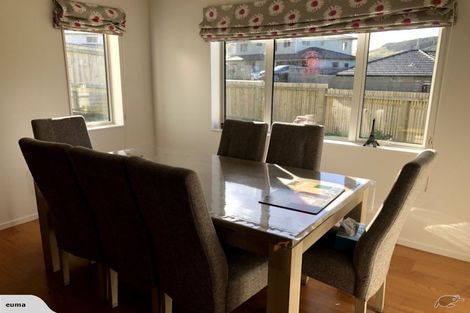 Photo of property in 5 Gatley Grove, Churton Park, Wellington, 6037