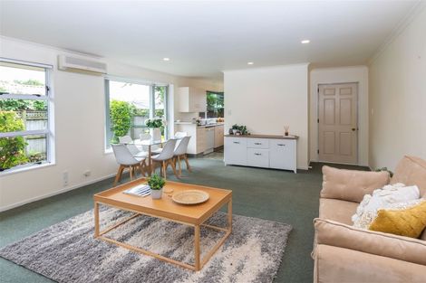 Photo of property in 2/89 Cavendish Road, Casebrook, Christchurch, 8051