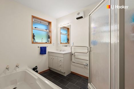 Photo of property in 8 Benfell Street, Green Island, Dunedin, 9018