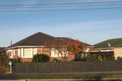 Photo of property in 186 Travis Road, New Brighton, Christchurch, 8083