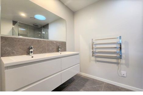 Photo of property in 12 Topsail Way, Whitby, Porirua, 5024