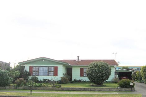 Photo of property in 58 Spriggs Crescent, Greenmeadows, Napier, 4112