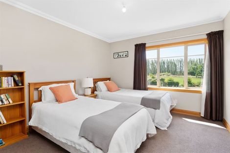 Photo of property in 704 Hills Road, Marshland, Christchurch, 8051