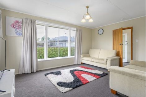 Photo of property in 9 Coleridge Drive, Enderley, Hamilton, 3214