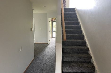 Photo of property in 22 Marina View, Paremata, Porirua, 5026