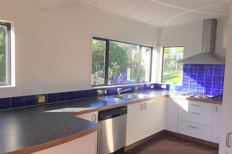 Photo of property in 6 Sheridan Terrace, Johnsonville, Wellington, 6037