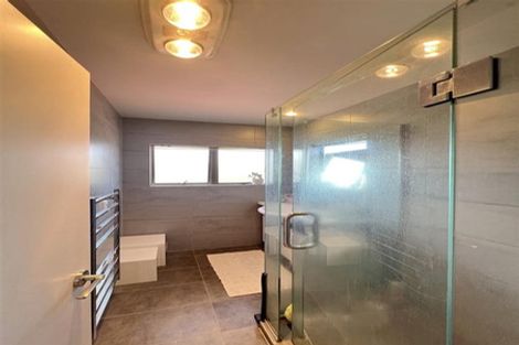 Photo of property in 45b Kurnell Drive, Botany Downs, Auckland, 2010