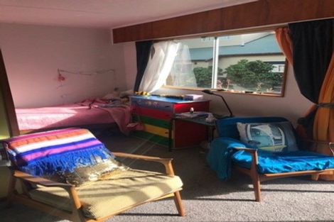 Photo of property in 3/10 Pitoitoi Road, Days Bay, Lower Hutt, 5013