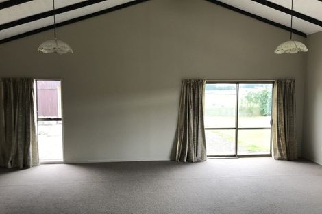 Photo of property in 741 Main North Road, Belfast, Christchurch, 8051