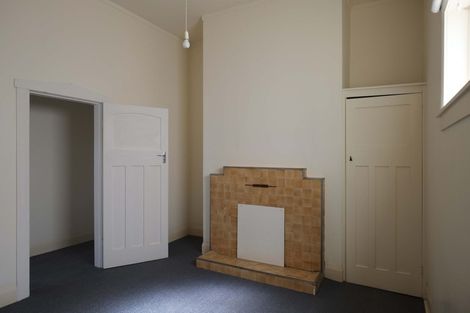 Photo of property in 4 Prince Street, Mount Victoria, Wellington, 6011