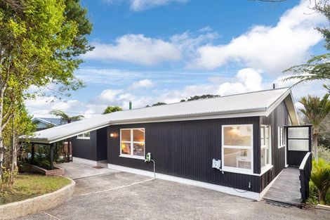 Photo of property in 13 Kauri Road, Birkenhead, Auckland, 0626