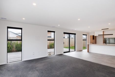 Photo of property in 61 Freedom Drive, Kelvin Grove, Palmerston North, 4414