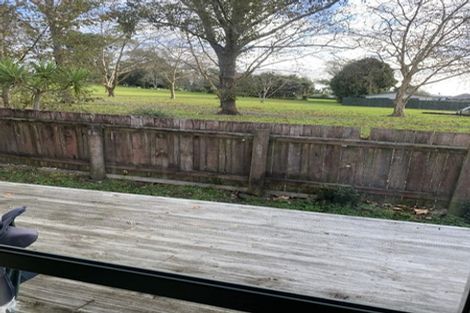 Photo of property in 26 Pooks Road, Ranui, Auckland, 0612