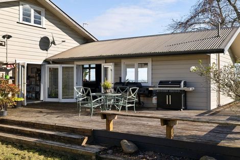 Photo of property in 101 Albert Road, Tokomaru, Palmerston North, 4474