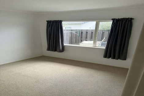 Photo of property in 12 Denny Hulme Drive, Mount Maunganui, 3116