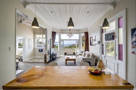 Photo of property in 4 Fitzroy Road, Bluff Hill, Napier, 4110