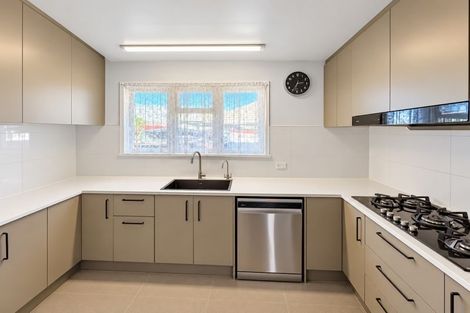 Photo of property in 48 Bournemouth Crescent, Aranui, Christchurch, 8061