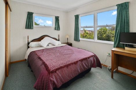 Photo of property in 12 Dryden Street, Stoke, Nelson, 7011