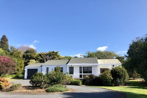 Photo of property in 96 Kemp Road, Kerikeri, 0230