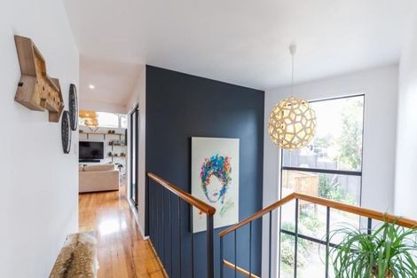 Photo of property in 24 Trent Avenue, Hokowhitu, Palmerston North, 4410