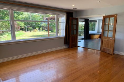 Photo of property in 57 Searells Road, Strowan, Christchurch, 8052