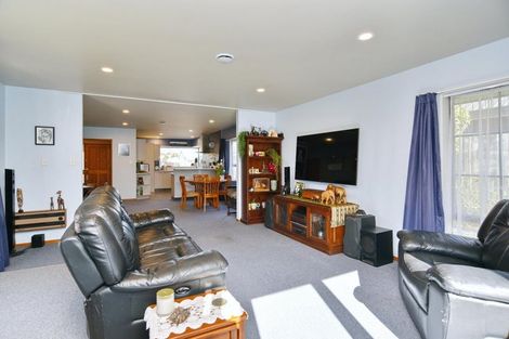 Photo of property in 8b Kingsbury Avenue, Rangiora, 7400