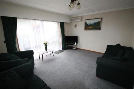 Photo of property in 76b Church Street, Mosgiel, 9024