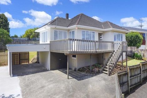 Photo of property in 187a Edmonton Road, Te Atatu South, Auckland, 0610
