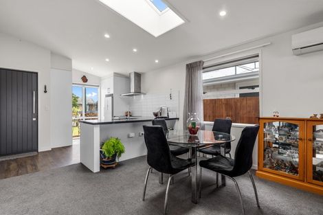 Photo of property in 3 Ponga Place, Papamoa Beach, Papamoa, 3118