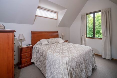 Photo of property in 12 Tripp Place, Ilam, Christchurch, 8041