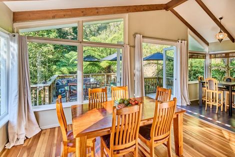 Photo of property in 194 Eastern Hutt Road, Taita, Lower Hutt, 5019