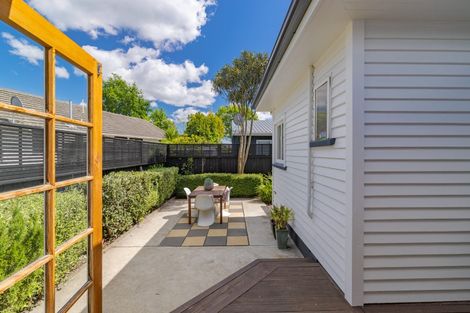 Photo of property in 2/35 Rutland Street, St Albans, Christchurch, 8014