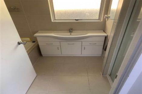 Photo of property in 13 Chantelle Place, Papatoetoe, Auckland, 2025