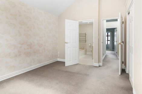 Photo of property in 16c Hobson Street, Thorndon, Wellington, 6011