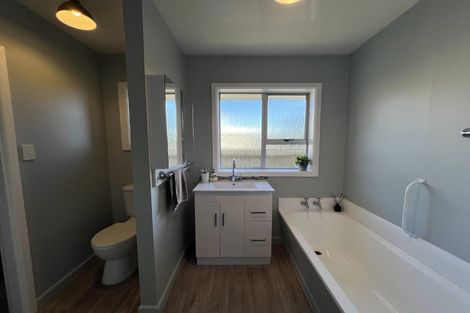 Photo of property in 2/38 Ensign Street, Halswell, Christchurch, 8025