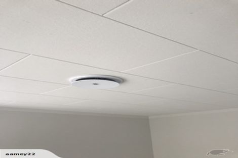 Photo of property in 1/3204 Great North Road, New Lynn, Auckland, 0600