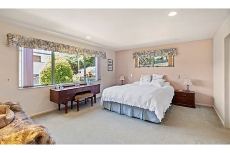 Photo of property in 26 Silkwood Grove, Totara Heights, Auckland, 2105