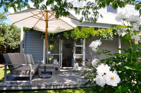 Photo of property in 8 Queen Street, Waihi Beach, 3611