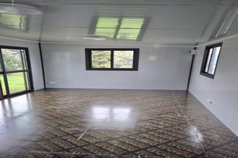 Photo of property in 40 Evans Road, Weymouth, Auckland, 2103