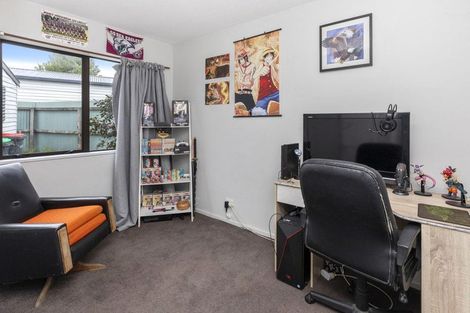 Photo of property in 2/487 Pages Road, Bexley, Christchurch, 8061