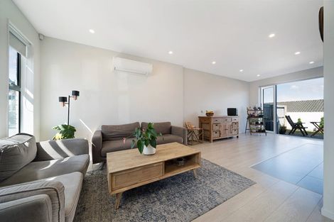 Photo of property in 25 Whautapu Court, Avondale, 1026