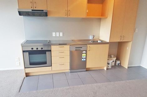 Photo of property in 21 Virginia Street, Henderson, Auckland, 0612