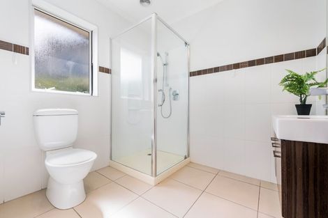 Photo of property in 68 Schnapper Road, Schnapper Rock, Auckland, 0632